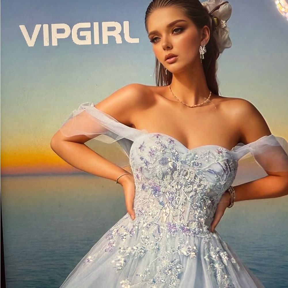 Glamorous light blue off the shoulder embroidered tulle formal dress - Picture 2 of 14